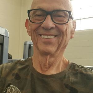 Meet your Posher, Lucas